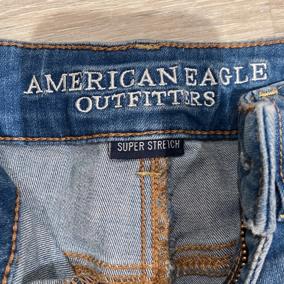 Super soft, lightweight Jean shorts - Picture 2 of 3